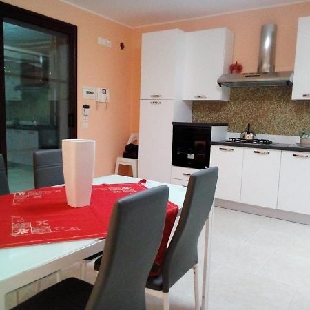 Valessia Holiday Home Aeroporto di Catania Fontana Rossa Esterno foto